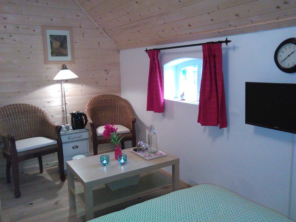 B&B De Luttikhoeve Giethmen Екстер'єр фото